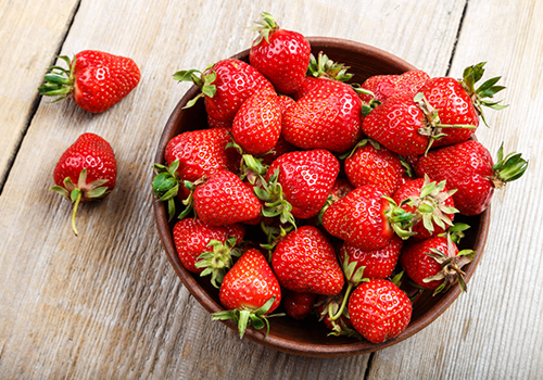 草莓苗期旺长危害多，控旺是个技术活！